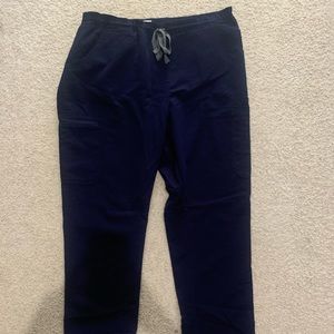 Navy Figs Yola scrub bottom, size Large Tall